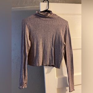Madewell cropped turtleneck!